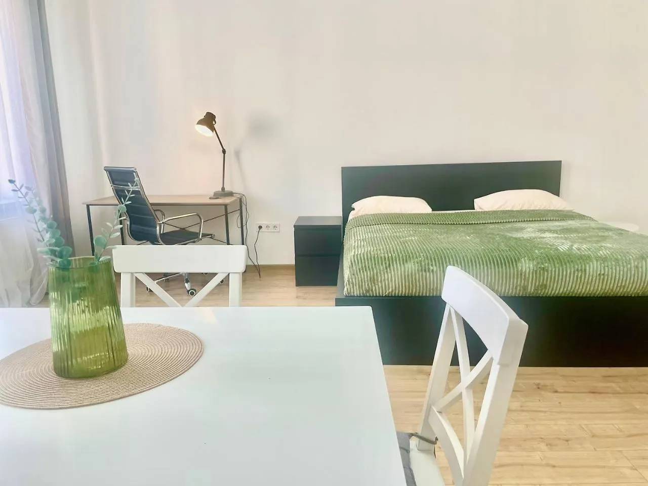 Apartman На Куліша 3, Сучасні Апартаменти Біля Оперного Lviv Ukrajna